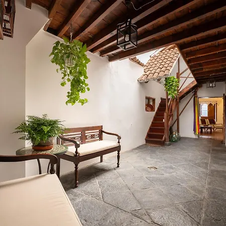 Home2book La Casita Del Muelle