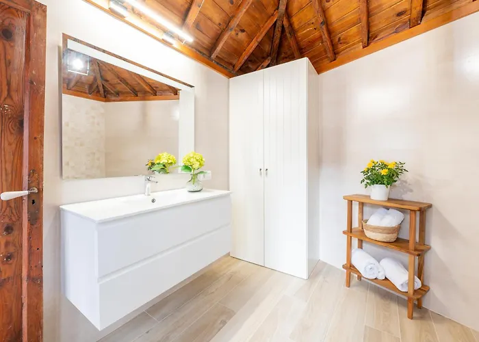 Home2book La Casita Del Muelle * גרצ'יקו